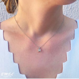 Boyun Şekline Göre Pırlanta Kolye Seçimi