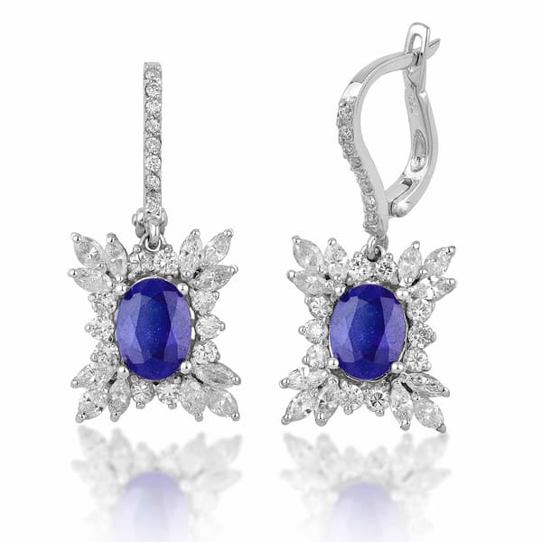 5.03 Karat Pırlanta Safir Küpe