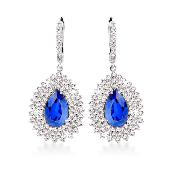 9.03 Karat Pırlanta Safir Küpe
